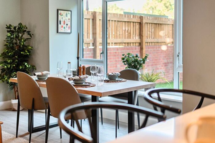 4 Bedroom Town House To Rent In Casa By Moda, Tannery Row Leeds, LS5