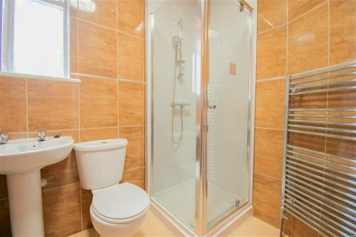 10 Bedroom Terraced House To Rent In Portland Terrace, Newcastle Upon Tyne, NE2