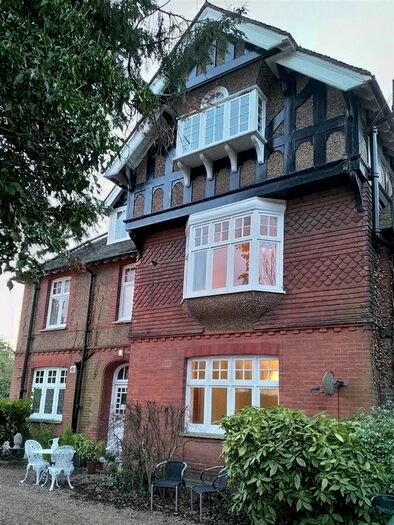 1 Bedroom Flat To Rent In Granville Road, Sevenoaks TN13