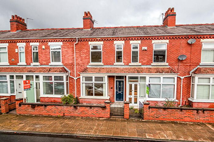3 Bedroom Terraced House For Sale In South Lonsdale Street, Stretford, Stretford, M32