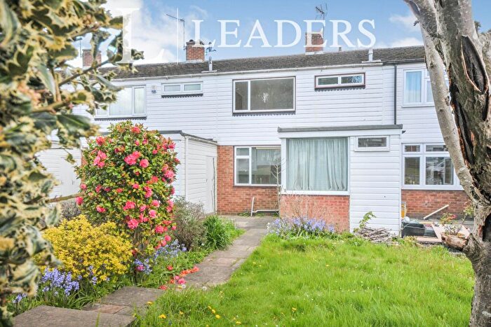 3 Bedroom Terraced House To Rent In Brenchley Close, Bromley, BR2