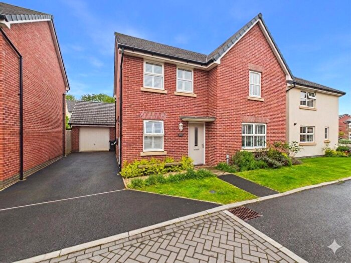 4 Bedroom Detached House For Sale In Canberra Crescent, Tiverton, Devon, EX16