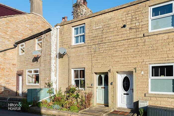 1 Bedroom Cottage For Sale In Colne Road, Trawden, Colne, BB8