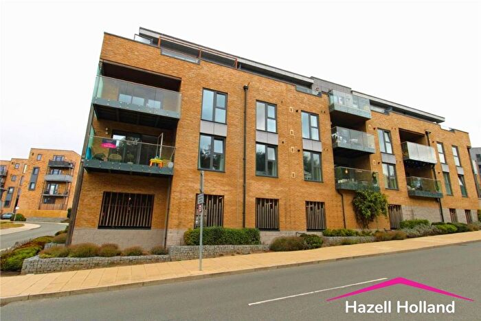 2 Bedroom Flat For Sale In Castle Hill Drive, Castle Hill, Ebbsfleet Valley, Swanscombe, DA10