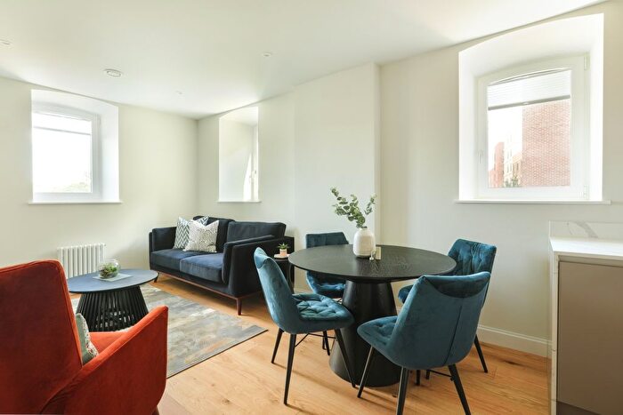 1 Bedroom Flat To Rent In Cloud Street, London, E15