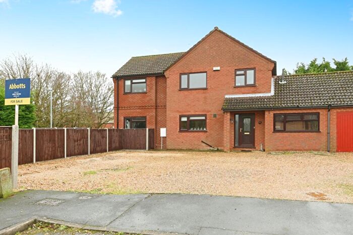 5 Bedroom Link Detached House For Sale In Kirtons Close, Walpole St. Andrew, Wisbech, Norfolk, PE14