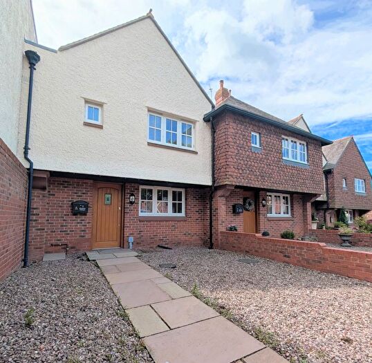 3 Bedroom Property To Rent In Neston Road Elizabeth Cottages, Neston, CH64