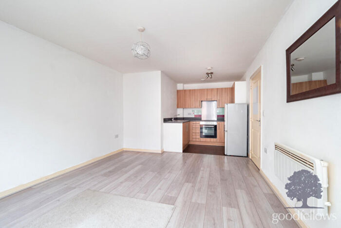 1 Bedroom Apartment To Rent In Schoolgate Drive, Morden, Surrey, SM4