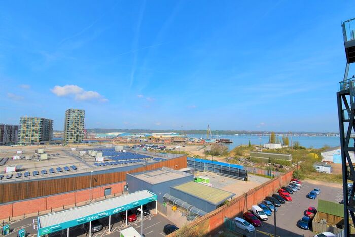 2 Bedroom Flat To Rent In Ocean Drive, Gillingham, ME7