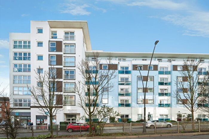 2 Bedroom Flat For Sale In Flat Hudson House, Epsom, KT19