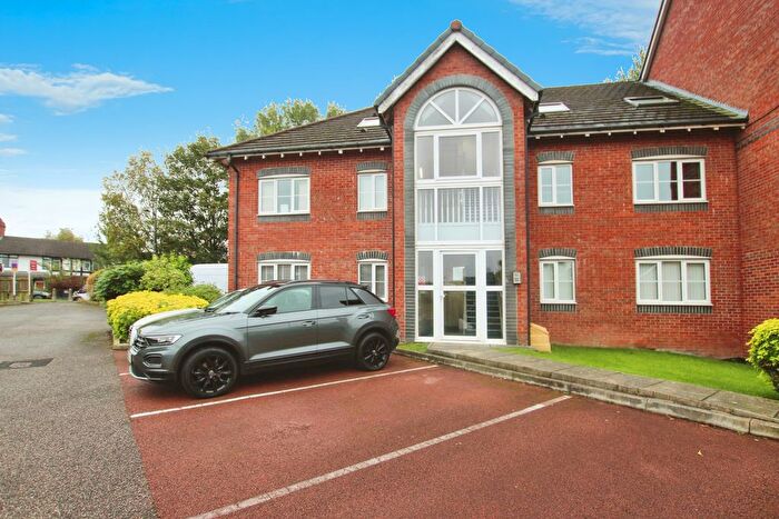 2 Bedroom Flat To Rent In Delph Hollow Way, Sherdley Park, St Helens, WA9