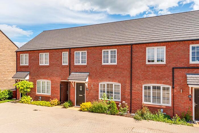 3 Bedroom Terraced House For Sale In Mercury Road, Barton Seagrave, NN15