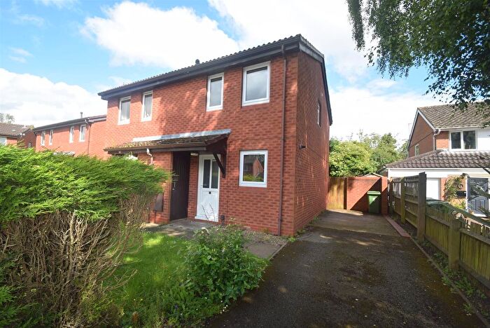 2 Bedroom Semi-Detached House To Rent In Meadow View Close, Newport, TF10