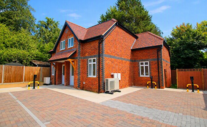 3 Bedroom Property To Rent In South Croydon, CR2