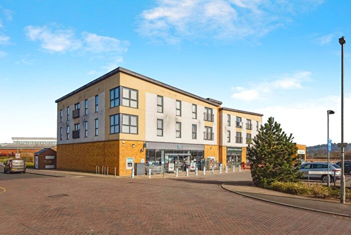 1 Bedroom Flat For Sale In Verbena Court, Melksham, SN12