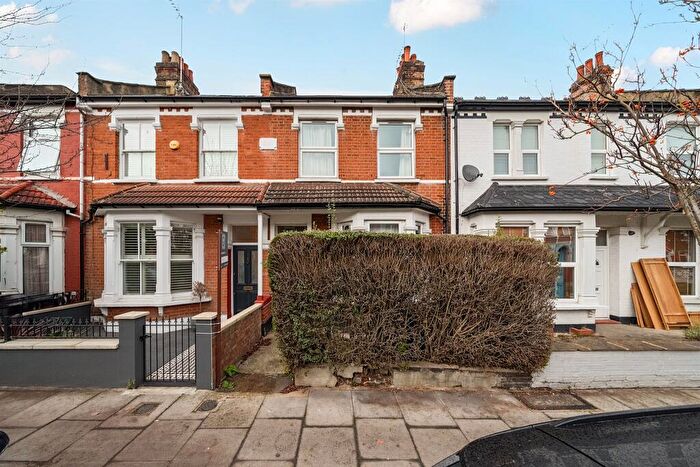 3 Bedroom Terraced House For Sale In Fairfax Road, London, N8