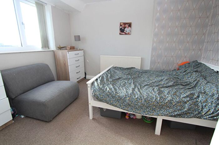 2 Bedroom Semi-Detached House For Sale In Langstone Road, Russells Hall, Dudley., DY1