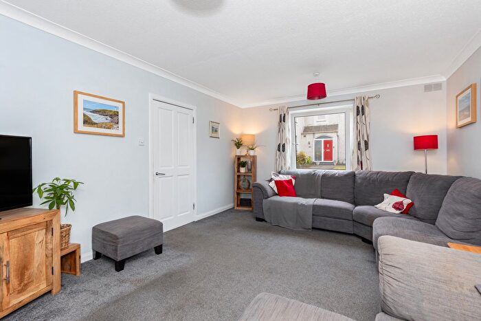 4 Bedroom Terraced House For Sale In Bonaly Brae, Bonaly, Edinburgh, EH13