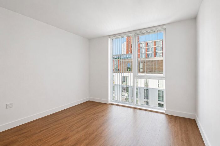 2 Bedroom Apartment To Rent In Lower Essex Street, Birmingham, B5