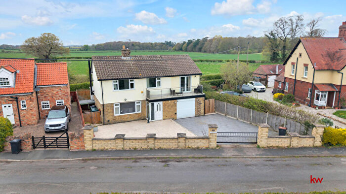4 Bedroom Detached House For Sale In Hunsingore, Wetherby, LS22