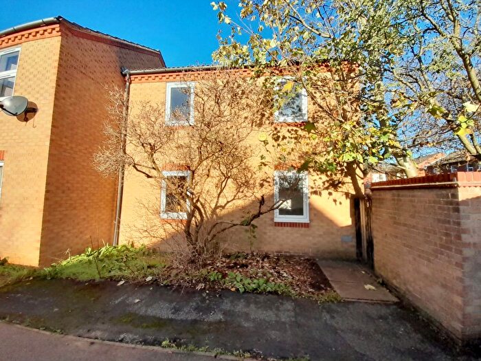 3 Bedroom End Of Terrace House To Rent In Consul Court, Cambridge, CB4