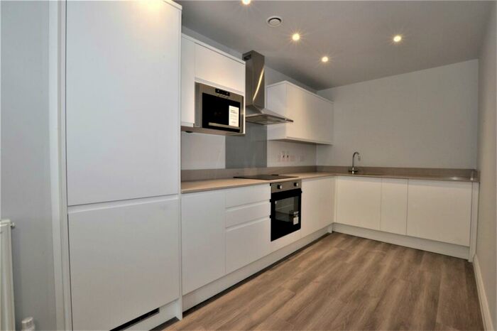 2 Bedroom Apartment To Rent In Brighton Road, Purley, CR8
