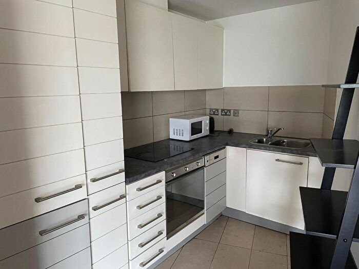 2 Bedroom Flat To Rent In Lumina Building, Prestons Road, London, E14