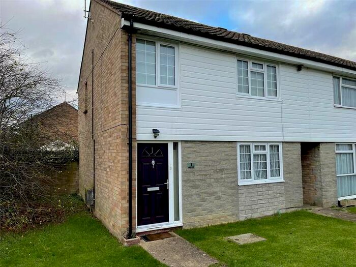 1 Bedroom Cottage To Rent In Kelsey Close, Horley, Surrey, RH6