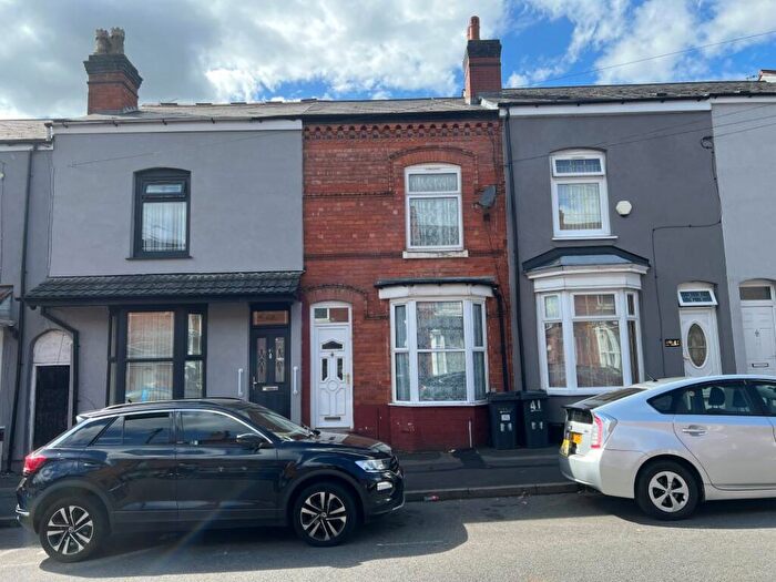 4 Bedroom Terraced House For Sale In Barrows Road, Sparkbrook, Birmingham, B11
