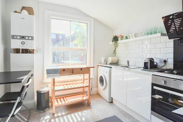 1 Bedroom Flat To Rent In Eastbourne Road, London, N15