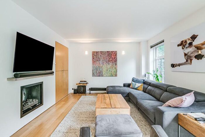 4 Bedroom Semi-Detached House To Rent In Ornan Road, Belsize Park, London, NW3