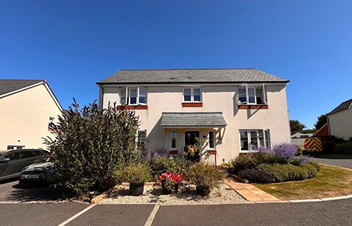 4 Bedroom Detached House For Sale In Willow Rise, Witheridge, EX16