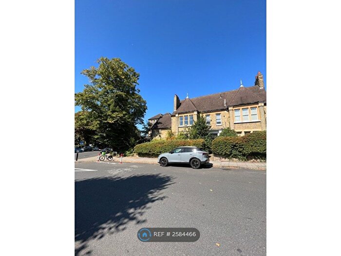 2 Bedroom Flat To Rent In Bridge House, London, SE4