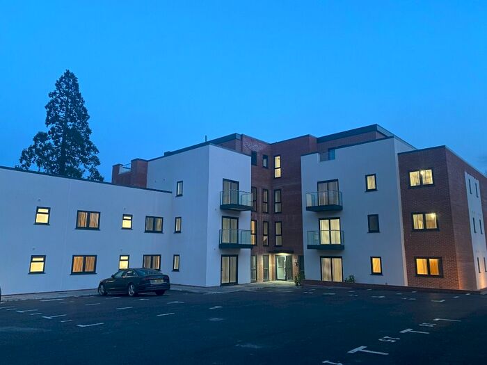 2 Bedroom Flat To Rent In Lodge Way, Grantham, NG31