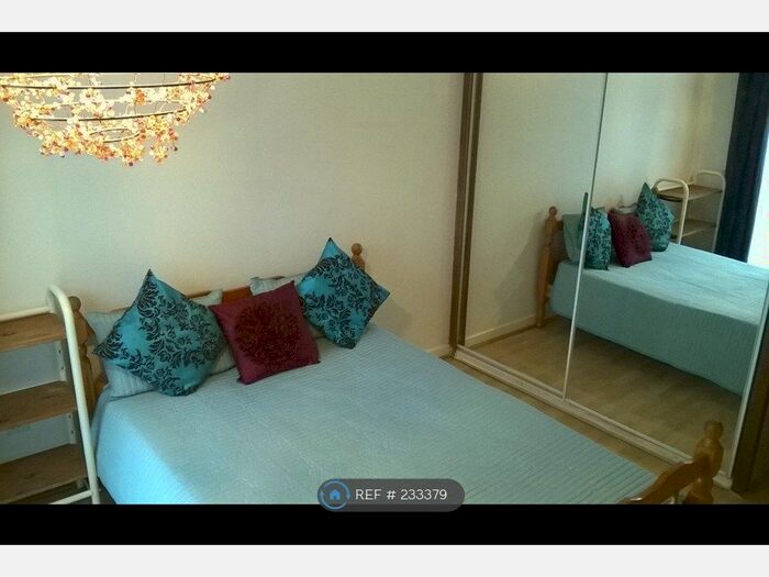 2 Bedroom Flat To Rent In Abbey Wood, London, SE2