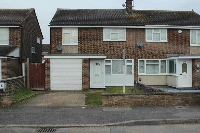 3 Bedroom Semi-Detached House To Rent In Nagle Grove, Rushey Mead, LE4