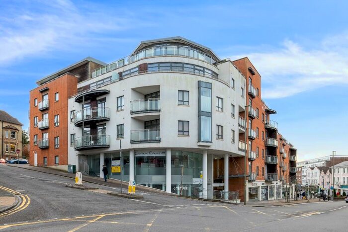 2 Bedroom Apartment To Rent In Trinity Gate, Epsom Road, Guildford, Surrey, GU1