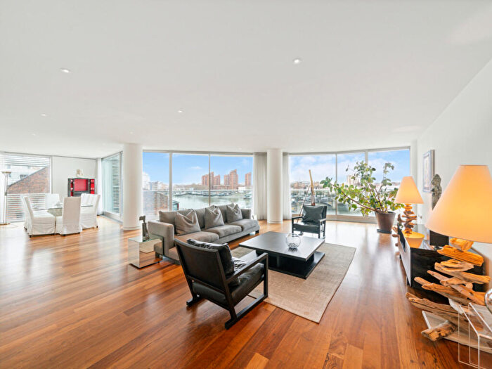 3 Bedroom Apartment For Sale In Albion Riverside, London, SW11