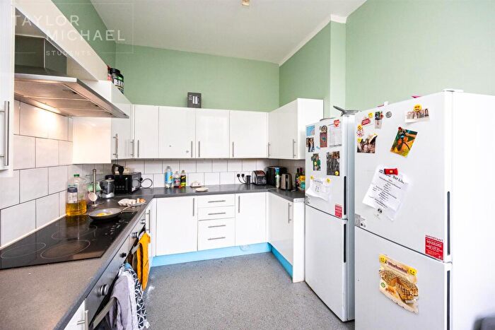 8 Bedroom End Of Terrace House To Rent In Addison Road, Hove, BN3
