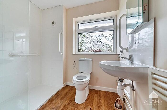 4 Bedroom Detached House For Sale In St. Margarets Road, Alderton, GL20