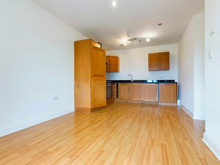 2 Bedroom Flat To Rent In Junior Street, Leicester, LE1