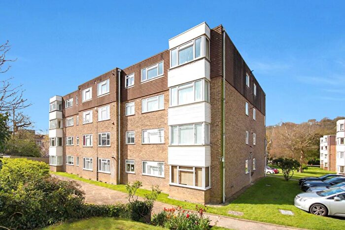2 Bedroom Flat To Rent In Kingsmere, London Road, Brighton, BN1