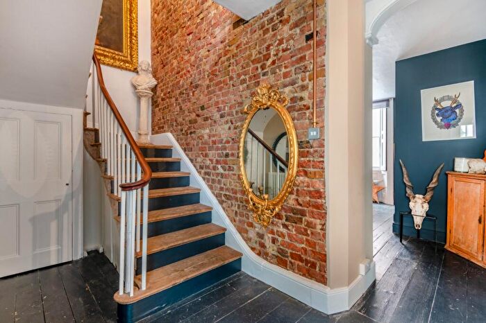 3 Bedroom Terraced House For Sale In High Street, Sandwich, Kent, CT13