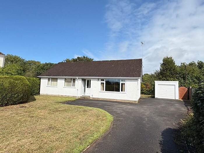 2 Bedroom Detached Bungalow For Sale In Yadley Way, Winscombe, North Somerset., BS25