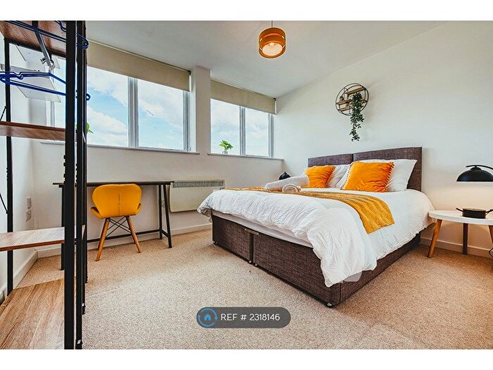 2 Bedroom Flat To Rent In Wella Road, Basingstoke, RG22