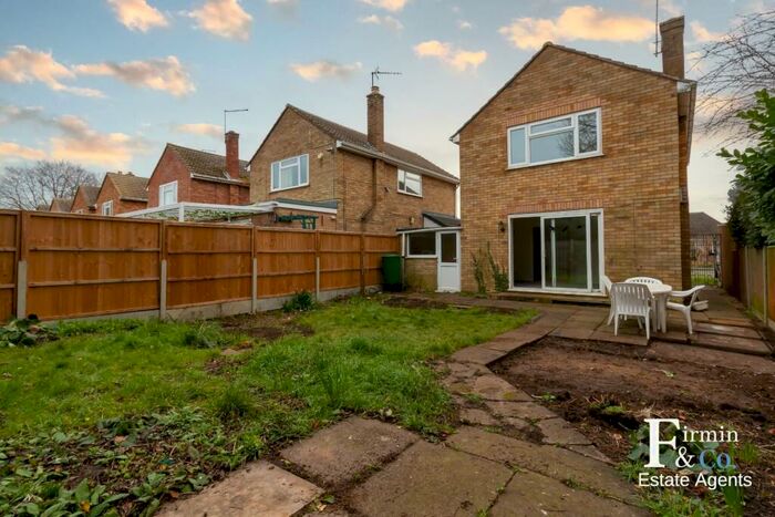 3 Bedroom Detached House To Rent In Thornleigh Drive, Orton Longueville, Peterborough, PE2