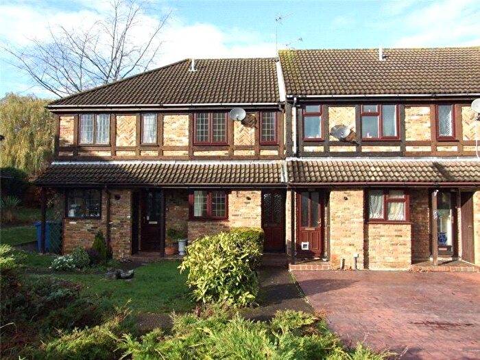 2 Bedroom Terraced House To Rent In Daventry Court, Priestwood, Bracknell, Berkshire, RG42