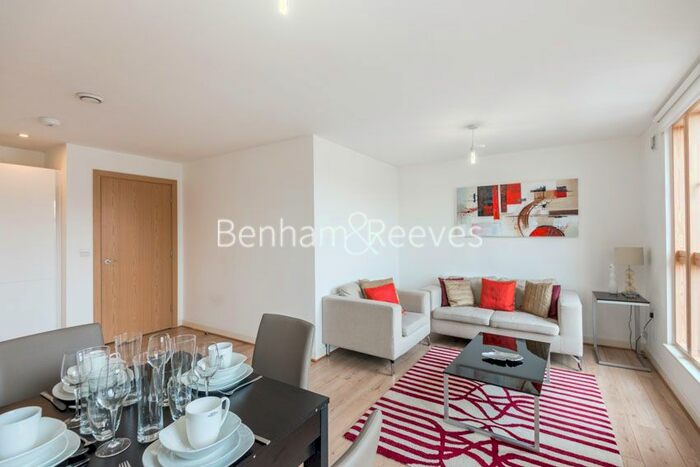 1 Bedroom Flat To Rent In Sussex Way, Holloway, N7