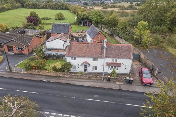 2 Bedroom Cottage For Sale In Beauvale, Newthorpe, Nottingham, NG16