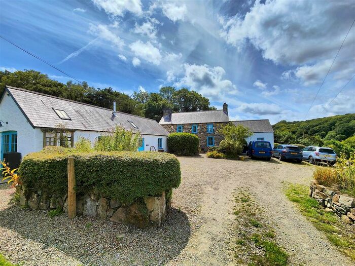 4 Bedroom Detached House For Sale In Penfeidr Cwm, Pontfaen, Fishguard, SA65